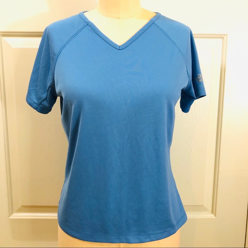 The North Face V Neck Athletics Top Blue Size M